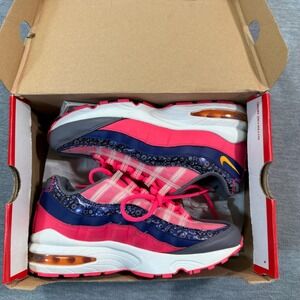 Nike Air Max 95 GS Youth Size 6.5Y Regency Laser Sneakers